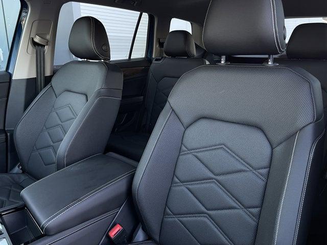 new 2025 Volkswagen Atlas car, priced at $41,136
