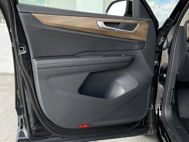 new 2026 Volkswagen Atlas car, priced at $39,036