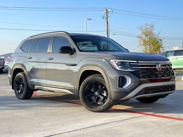 new 2025 Volkswagen Atlas car, priced at $44,514