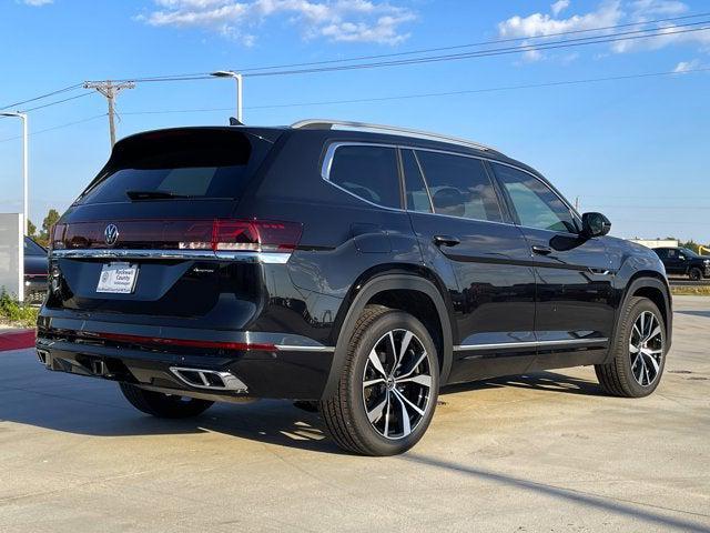 new 2026 Volkswagen Atlas car, priced at $54,181