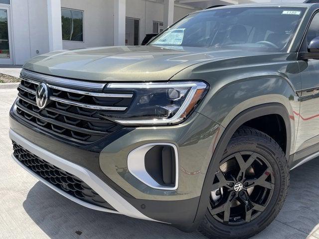new 2025 Volkswagen Atlas car, priced at $46,577