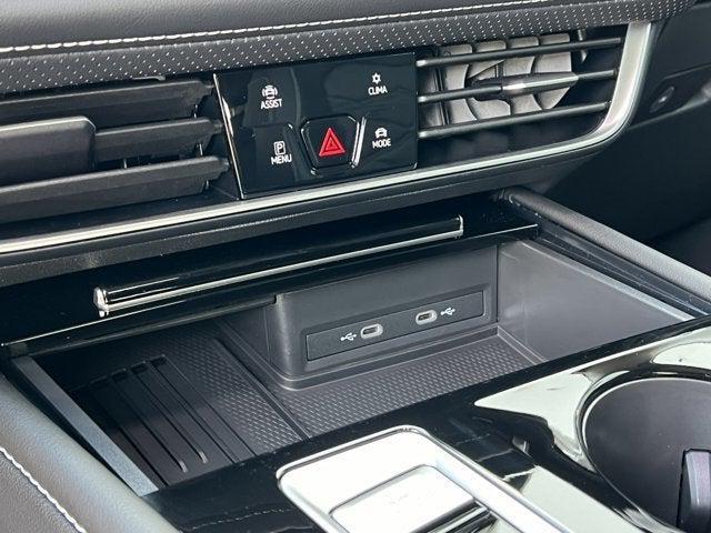 new 2025 Volkswagen Atlas car, priced at $43,636
