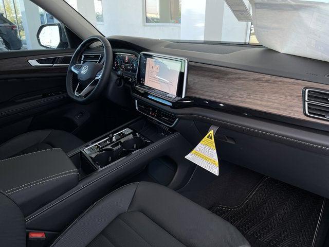 new 2025 Volkswagen Atlas car, priced at $45,572