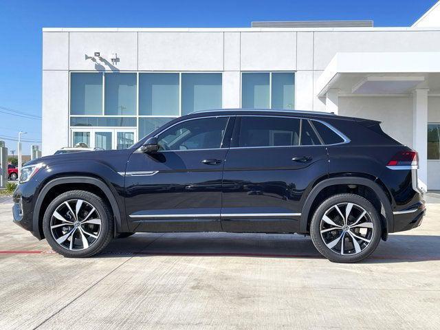new 2026 Volkswagen Atlas Cross Sport car, priced at $53,774