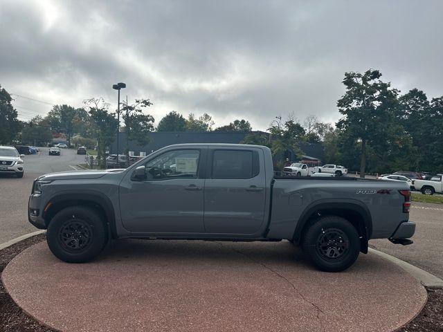 new 2025 Nissan Frontier car