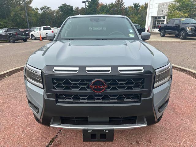 new 2025 Nissan Frontier car