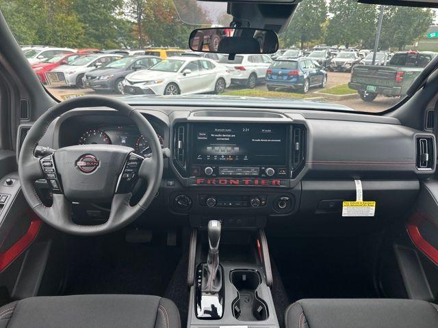 new 2025 Nissan Frontier car