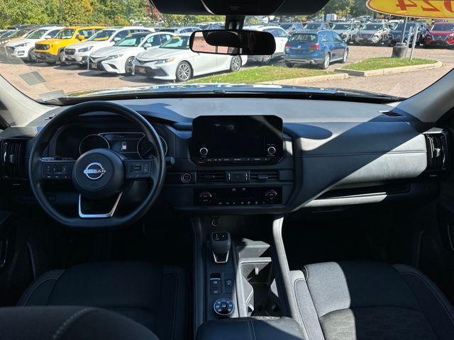 used 2024 Nissan Pathfinder car, priced at $32,998