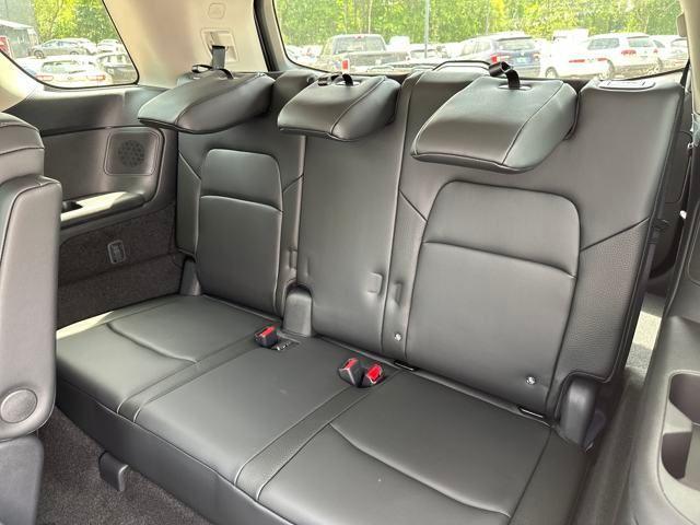 new 2025 Nissan Pathfinder car