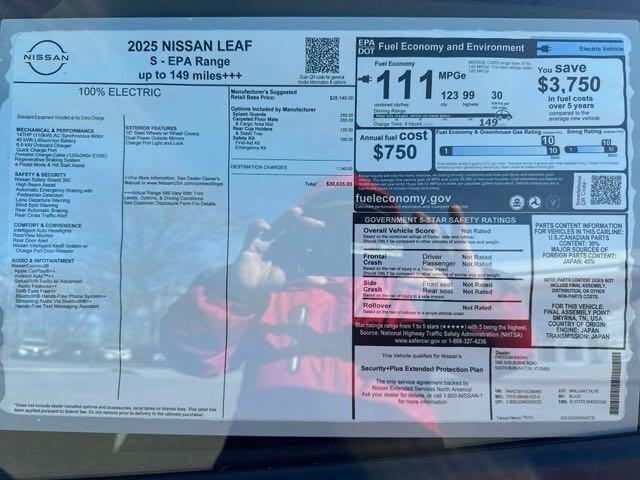 new 2025 Nissan Leaf car