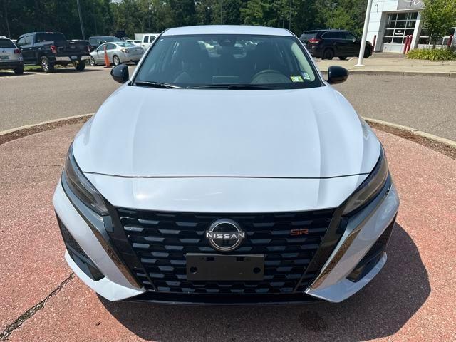 new 2025 Nissan Altima car