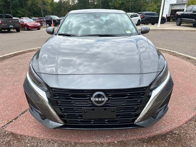 new 2025 Nissan Altima car