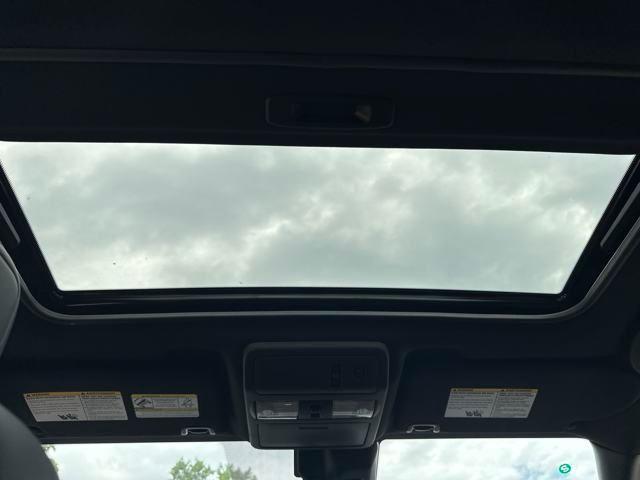 new 2025 Nissan Frontier car