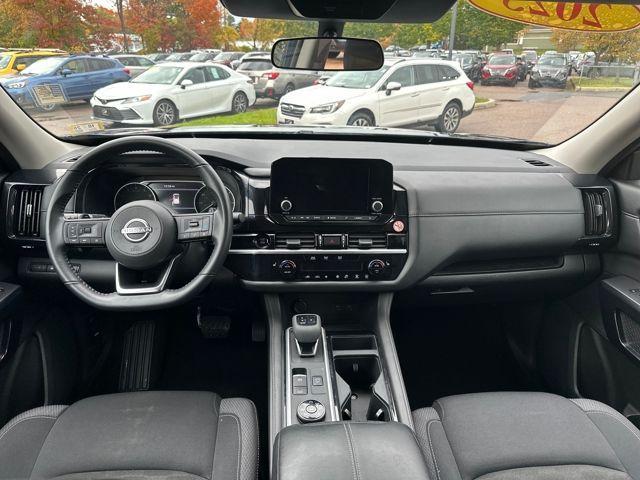 used 2025 Nissan Pathfinder car, priced at $34,598