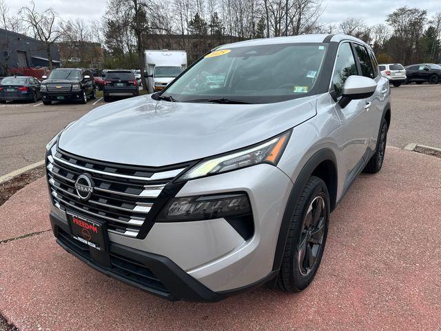 used 2025 Nissan Rogue car, priced at $23,998