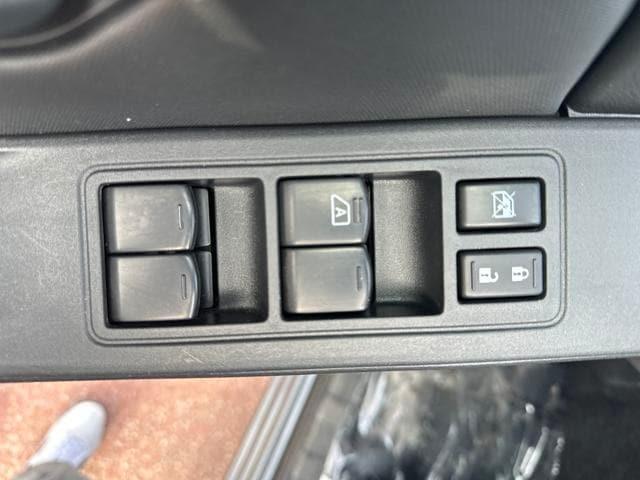 used 2023 Nissan Frontier car, priced at $28,998