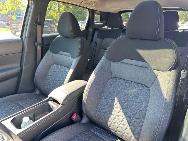 new 2025 Nissan Kicks car