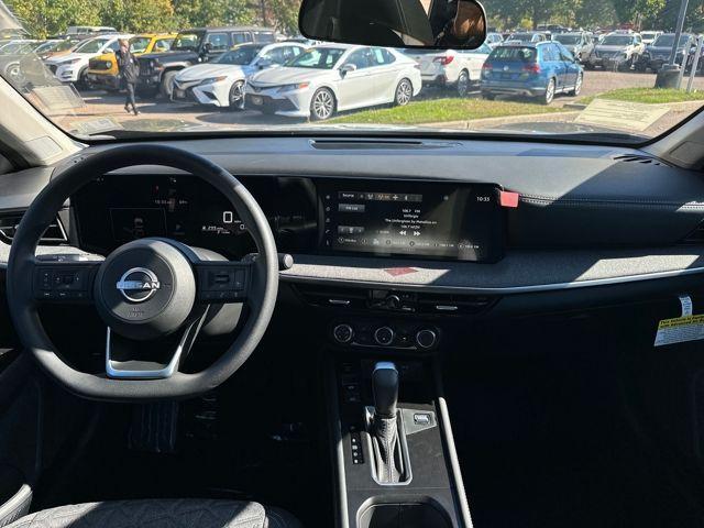 new 2025 Nissan Kicks car