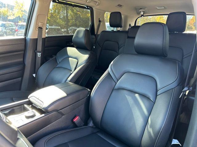 new 2025 Nissan Pathfinder car