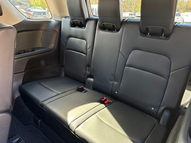 new 2025 Nissan Pathfinder car