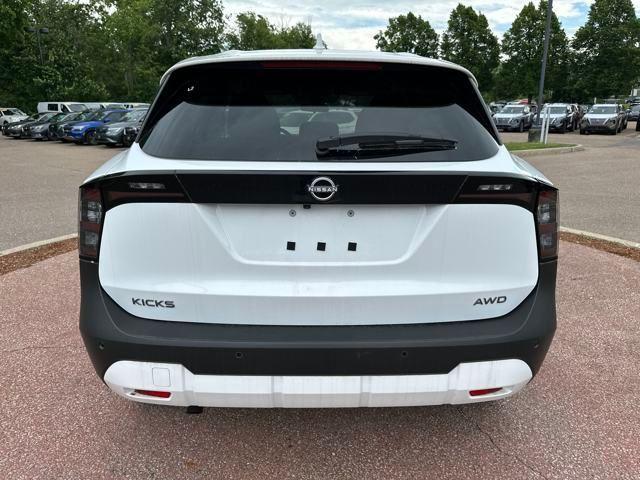 new 2025 Nissan Kicks car