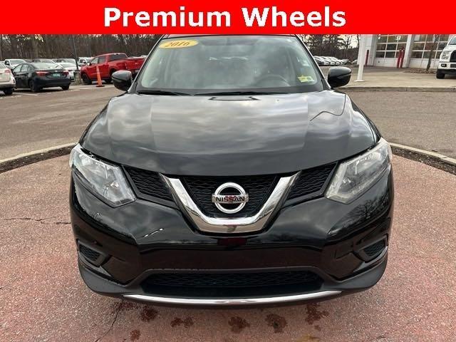 used 2016 Nissan Rogue car, priced at $12,598