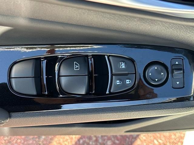 used 2023 Nissan Altima car, priced at $25,998