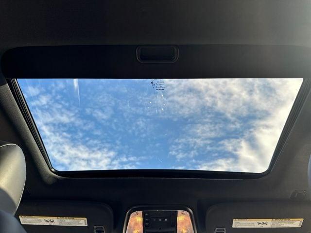 used 2020 Jeep Grand Cherokee car, priced at $26,598