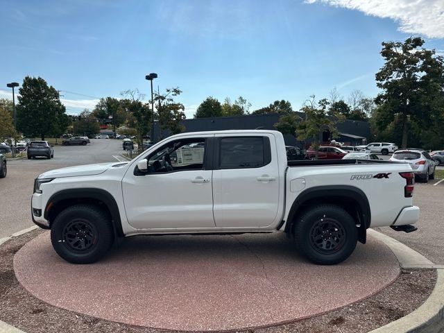 new 2025 Nissan Frontier car