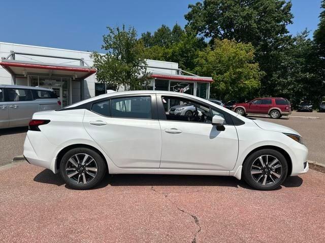 new 2025 Nissan Versa car