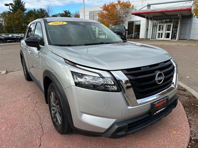 used 2024 Nissan Pathfinder car, priced at $33,698