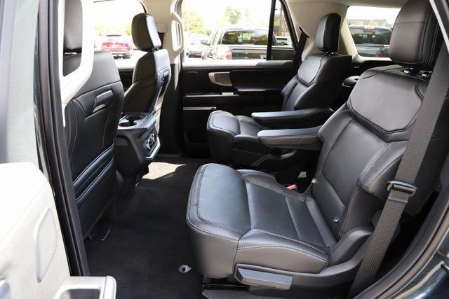 used 2025 Ford Expedition car, priced at $76,984