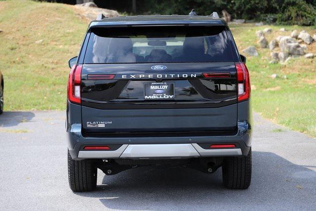used 2025 Ford Expedition car, priced at $76,984