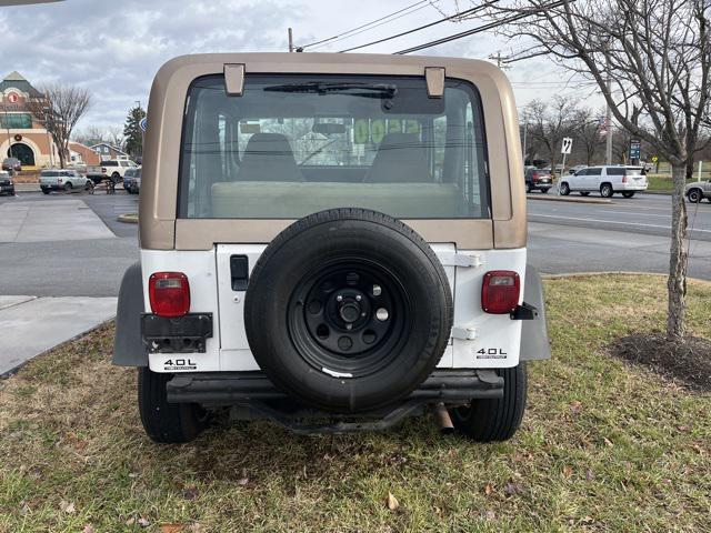 used 1992 Jeep Wrangler car, priced at $5,499