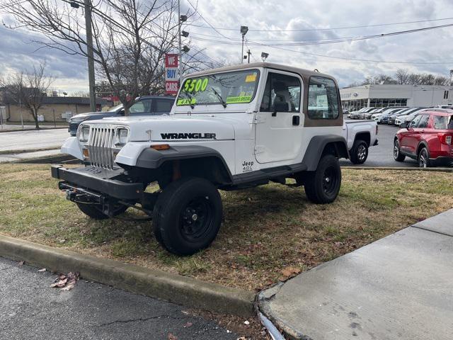 used 1992 Jeep Wrangler car, priced at $5,499