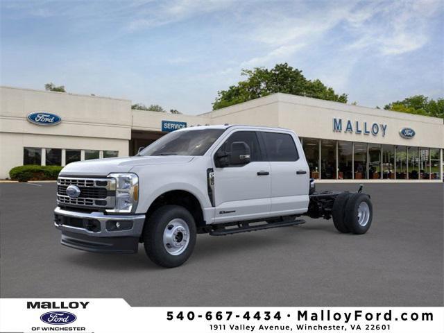 new 2025 Ford F-350 car, priced at $72,698