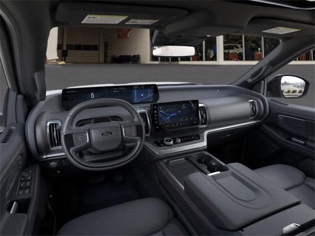 new 2025 Ford Expedition car, priced at $84,928