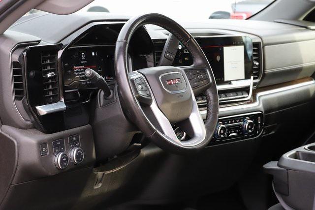 used 2022 GMC Sierra 1500 car, priced at $32,189