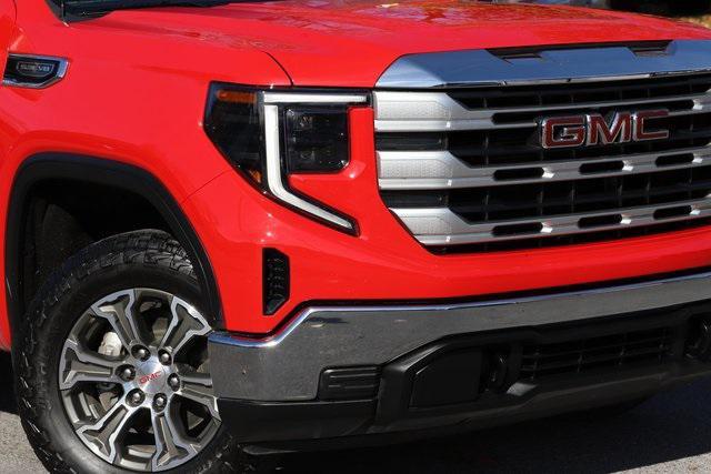 used 2022 GMC Sierra 1500 car, priced at $32,189