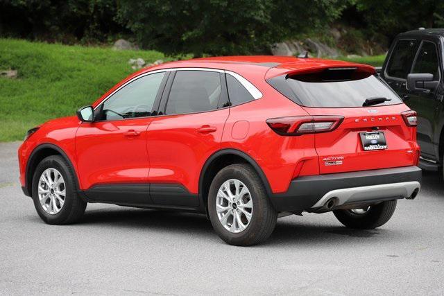 used 2024 Ford Escape car, priced at $25,887
