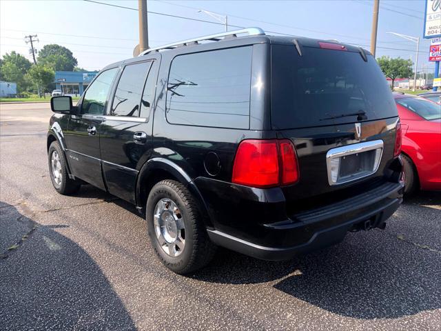 used 2006 Lincoln Navigator car, priced at $8,995