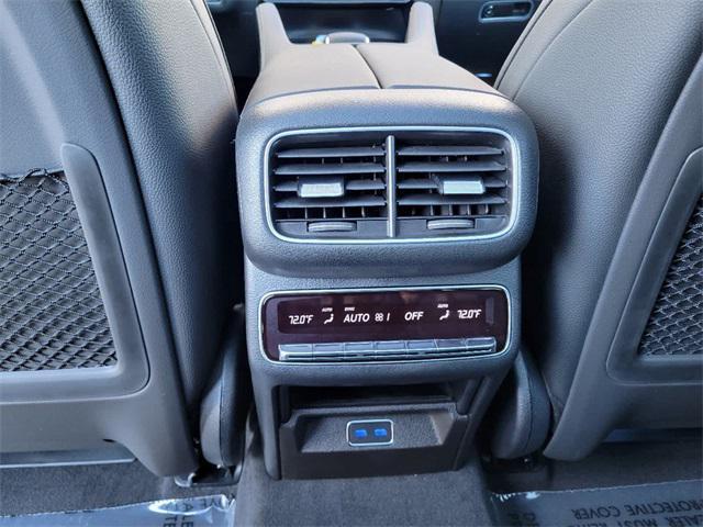new 2025 Mercedes-Benz GLS 450 car, priced at $101,275
