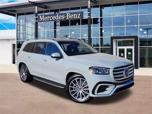 new 2025 Mercedes-Benz GLS 450 car, priced at $101,275