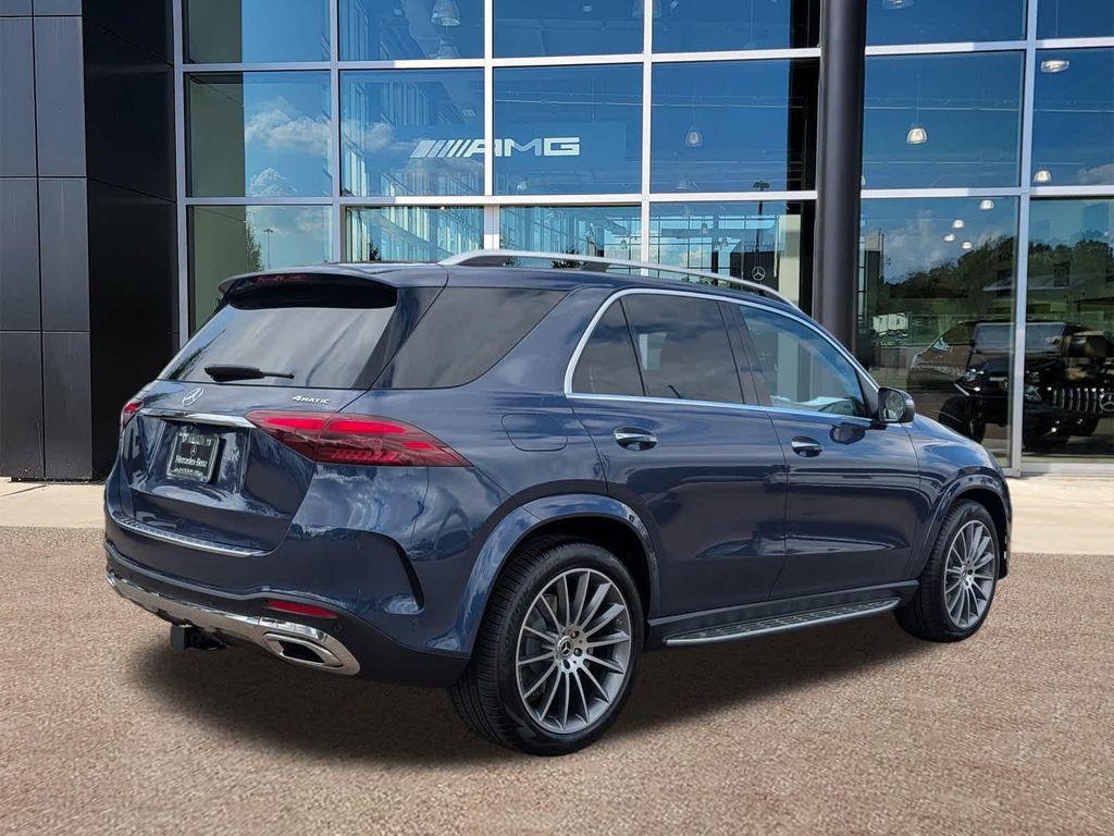 new 2026 Mercedes-Benz GLE 450 car, priced at $84,130