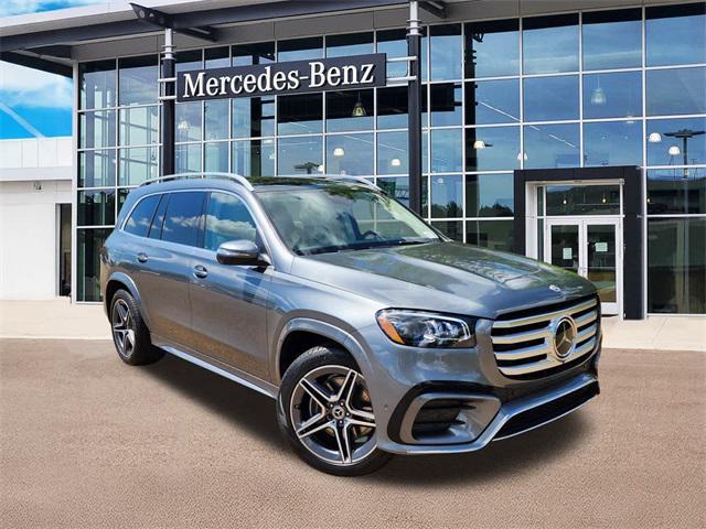 new 2025 Mercedes-Benz GLS 450 car, priced at $99,685
