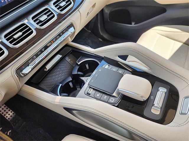 new 2025 Mercedes-Benz GLS 450 car, priced at $99,685