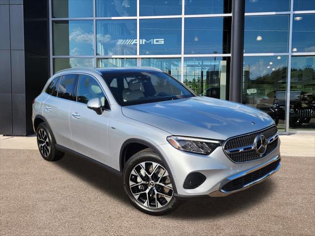 new 2025 Mercedes-Benz GLC 350e car, priced at $68,975