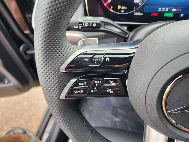 new 2025 Mercedes-Benz GLC 350e car, priced at $70,175
