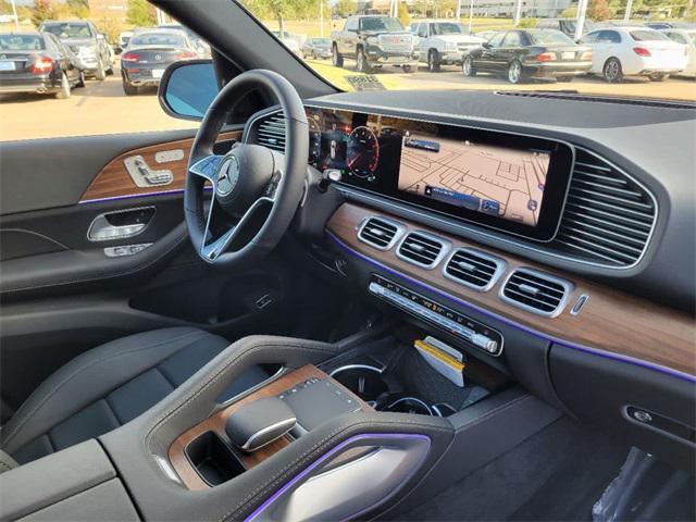 new 2025 Mercedes-Benz GLE 450 car, priced at $75,795