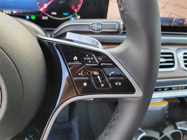 new 2025 Mercedes-Benz GLE 450 car, priced at $75,795